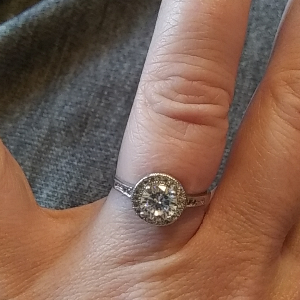 💍 White Topaz Ring 7 Necklace Bundle